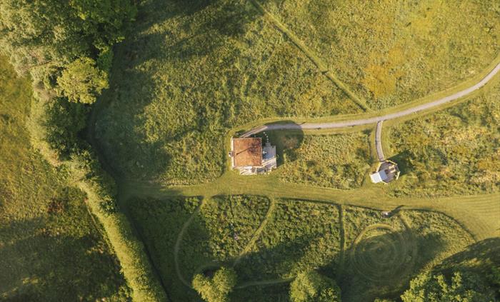 The Cabin nestled in a secluded 4 acre meadow - Luxury Glamping Cabin Carmarthenshire, West Wales
